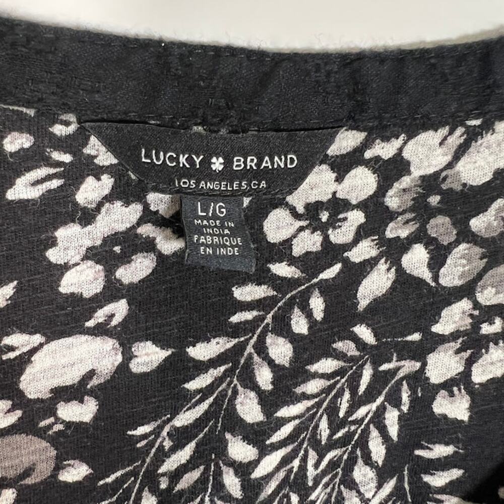 Lucky Brand Women's V Neck 3/4 Sleeve Blouse Shirt L Black Floral Embroidered - Picture 7 of 8